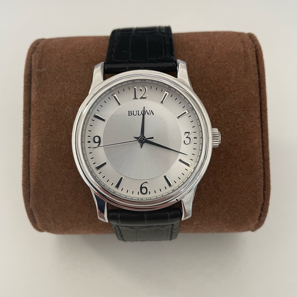 Bulova Quartz Silver Dial - 96A28